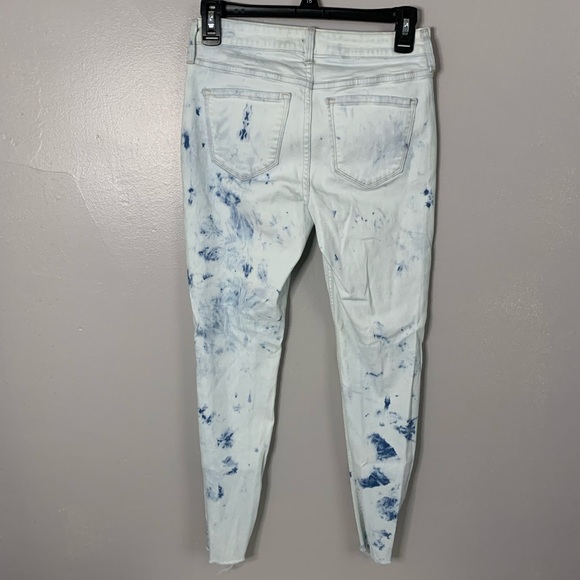 Old Navy Rockstar Super Skinny Tie Dye Ankle Jeans - Picture 3 of 5